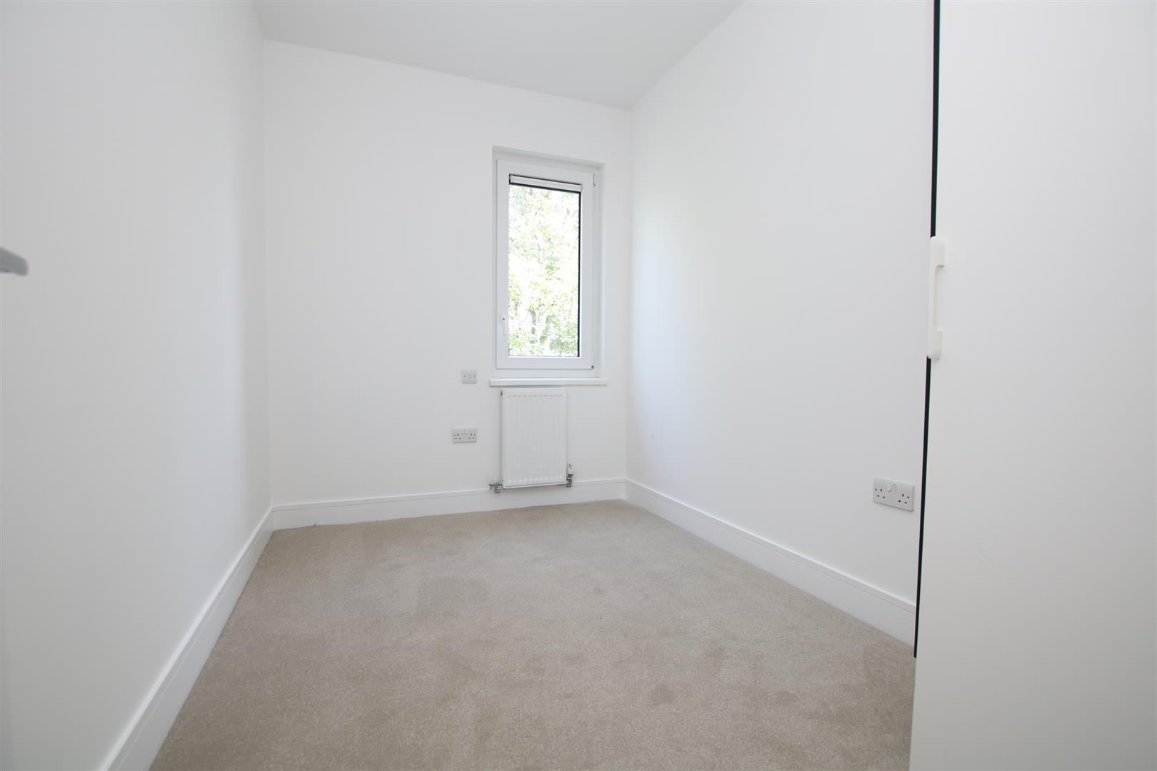 West Green Drive, Crawley